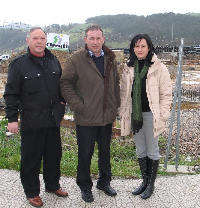  Avanzan a buen ritmo las obras del polideportivo de Parbayón