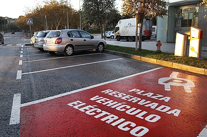  El Ayuntamiento de Santander impulsa el uso del vehículo eléctrico en la ciudad