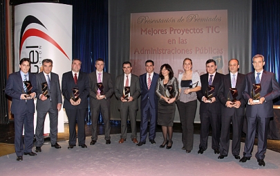 Industria recibe el premio de la Fundación DINTEL al mejor proyecto TIC de una Comunidad Autónoma