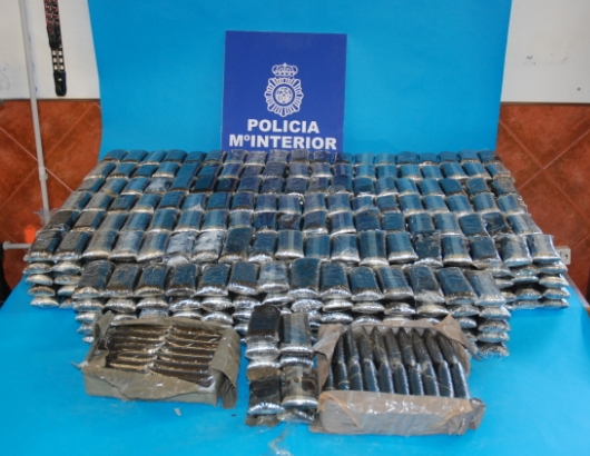 Detenido con 170 kilos de hachís antes de embarcar en el Ferry