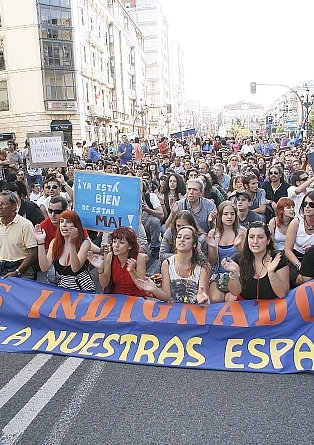 Miles de indignados salieron a la calle en Santander el 19J