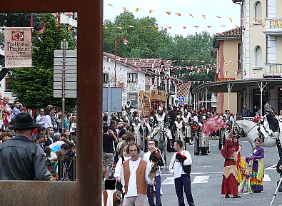 Medio Cudeyo acogió un festival de la Edad Media