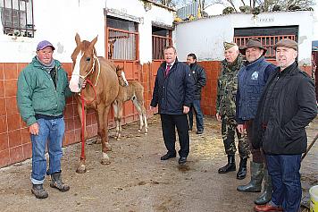 El alcalde de Laredo apuesta por potenciar el mundo de la hípica