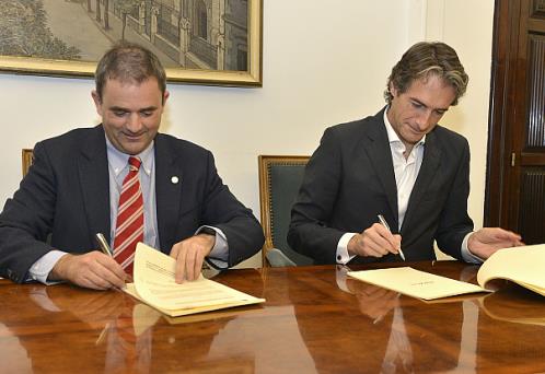  El Ayuntamiento y la Fundación Botín firman un convenio para la ejecución de las obras de urbanización de la calle Cádiz