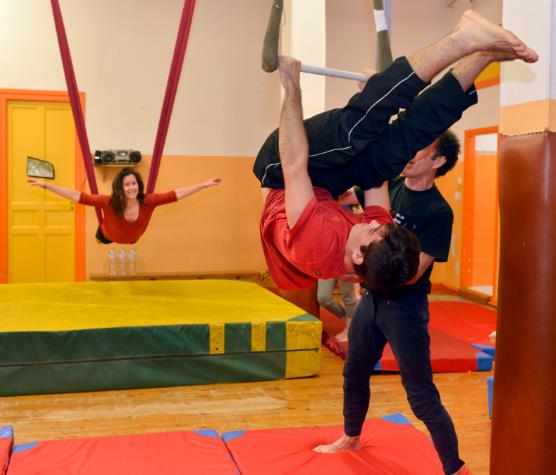 En la imagen una de las actividades de "La noche es joven"