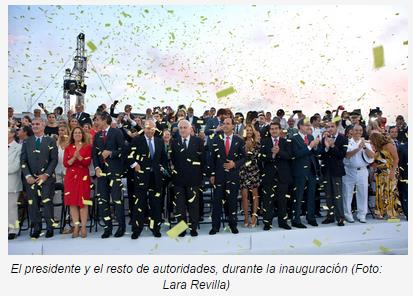  Miles de personas participan en la inauguración del Mundial de Vela