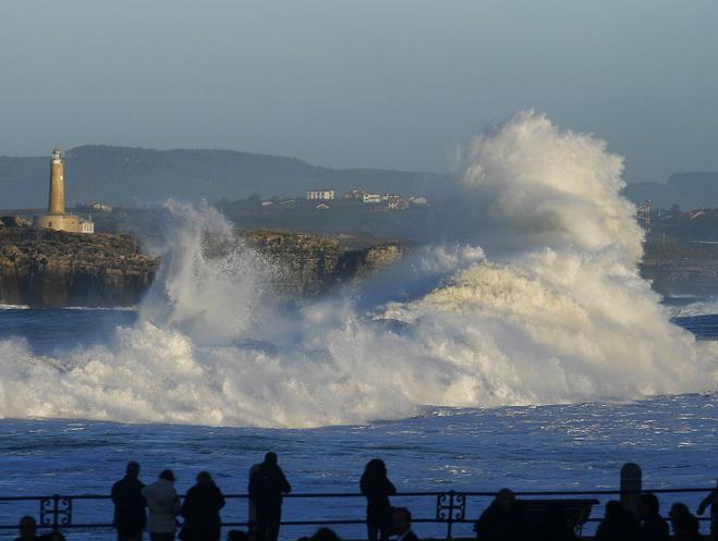 Temporal en Santander / Archivo / (C) Cantabria Diario