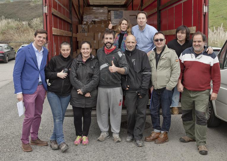  Pasaje Seguro envía desde Cantabria enseres y voluntarios para ayudar a los refugiados