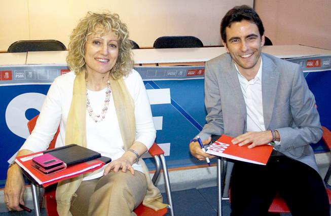 Rosa Eva Díaz Tezanos y Pedro Casares (PSOE Cantabria)