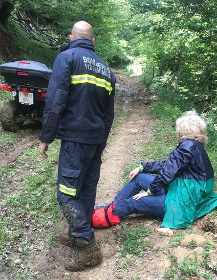 Rescatada una mujer en una zona de montaña de Campoo de Yuso