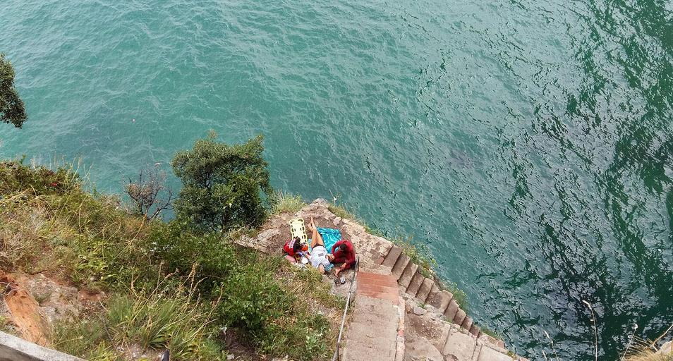 Rescatada una joven belga del faro del Caballo de Santoña