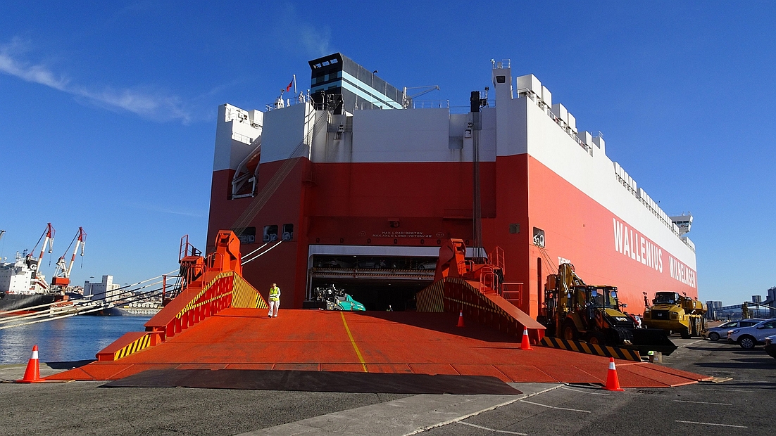  El buque «Themis» realiza su viaje inaugural con escala en el Puerto de Santander