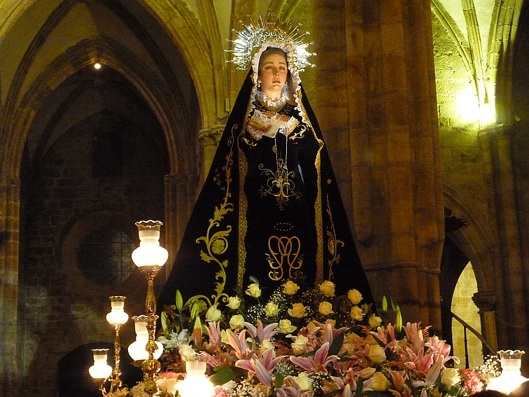  Día estrella de la Semana Santa en Laredo