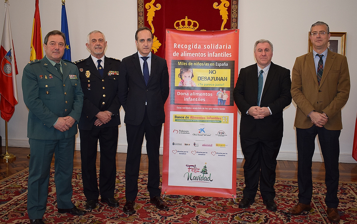  La Delegación del Gobierno en Cantabria realiza una recogida de alimentos infantiles para las familias más necesitadas