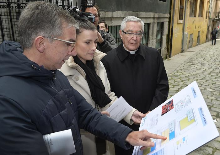  Once estudios se interesan por la redacción del proyecto del nuevo albergue de peregrinos en el Cabildo de Arriba