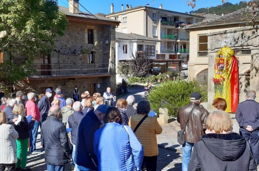 Jubilados y pensionistas de UGT rinden tributo al doctor Madrazo en Vega de Pas