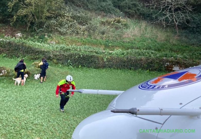 Rescatadas dos senderistas perdidas en el monte Las Enguinzas