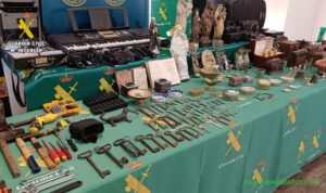 La Guardia Civil esclarece 93 robos en iglesias de Cantabria, Asturias y Palencia