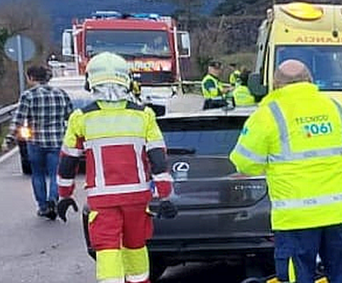 Cuatro heridos en una colisión de dos vehículos en Escalante