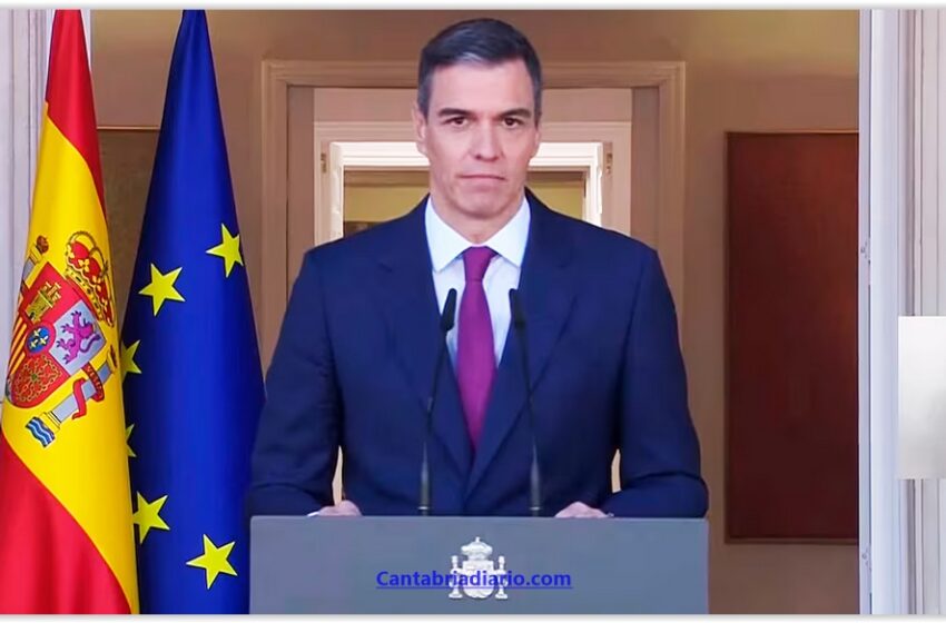 Pedro Sánchez durante su comparecencia en La Moncloa este lunes 29 de abril