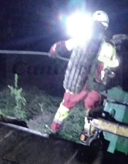 Fallece un hombre tras volcar con el tractor que conducía en Fontibre