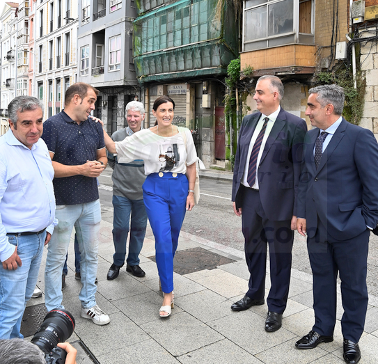 Santander licita el derribo de los números 9 y 13 de la calle Alta que 'permitirán avanzar en la rehabilitación del Cabildo'