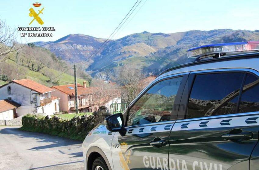 La Guardia Civil detiene a los presuntos autores de un robo con fuerza en una vivienda de Vega de Villafufre