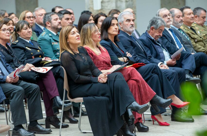 Cantabria celebra el 46 aniversario de la Constitución Española