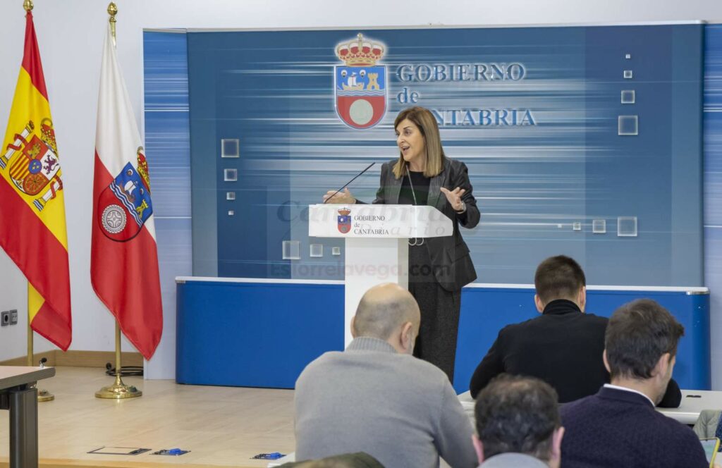 Buruaga defenderá la financiación de Cantabria en la Conferencia de Presidentes